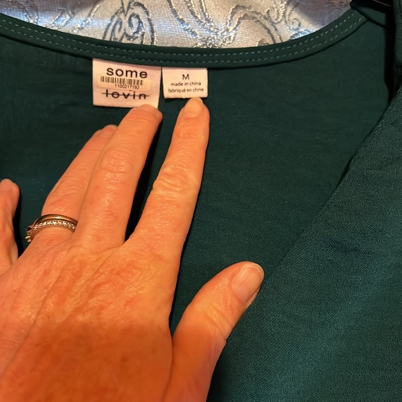 NWOT dark green blouse v neck - Picture 3 of 3